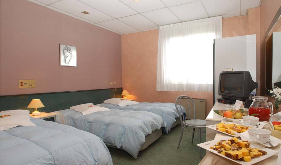Thp Bologna Hotel Carteria di Sesto Rastignano Bagian luar foto