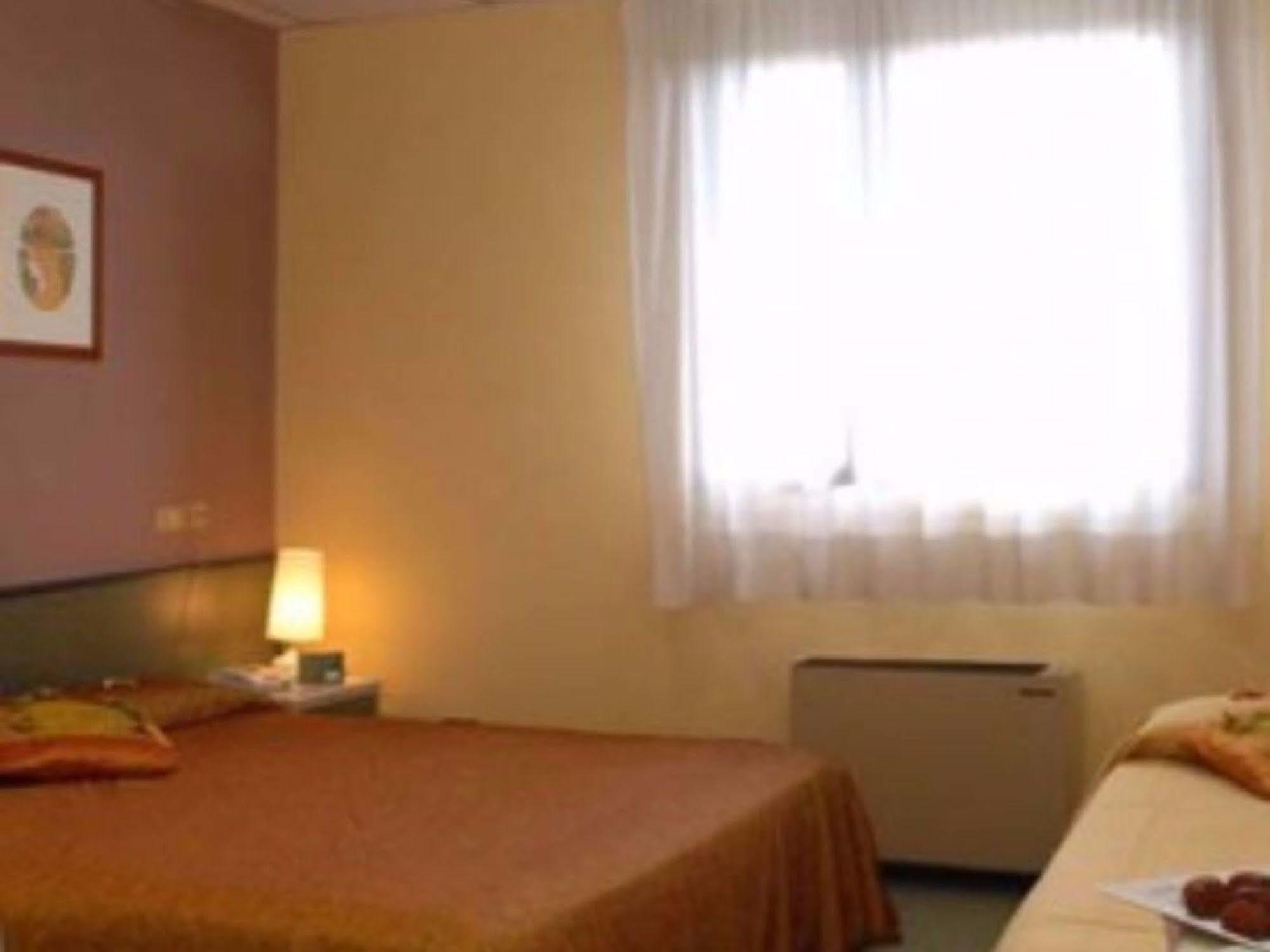 Thp Bologna Hotel Carteria di Sesto Rastignano Bagian luar foto